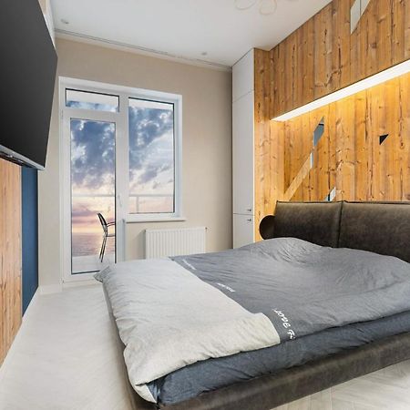 New Romantic Sea-View Studio By Odessa Beach المظهر الخارجي الصورة